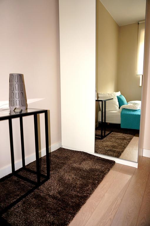 Villa Modlin Airport Nowy Dwór Mazowiecki 部屋 写真