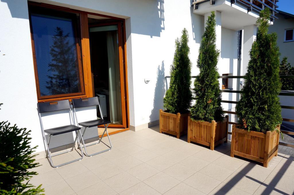 Villa Modlin Airport Nowy Dwór Mazowiecki 部屋 写真