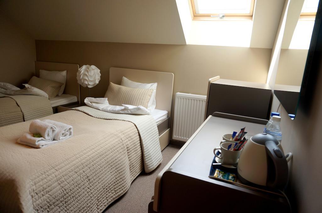 Villa Modlin Airport Nowy Dwór Mazowiecki 部屋 写真